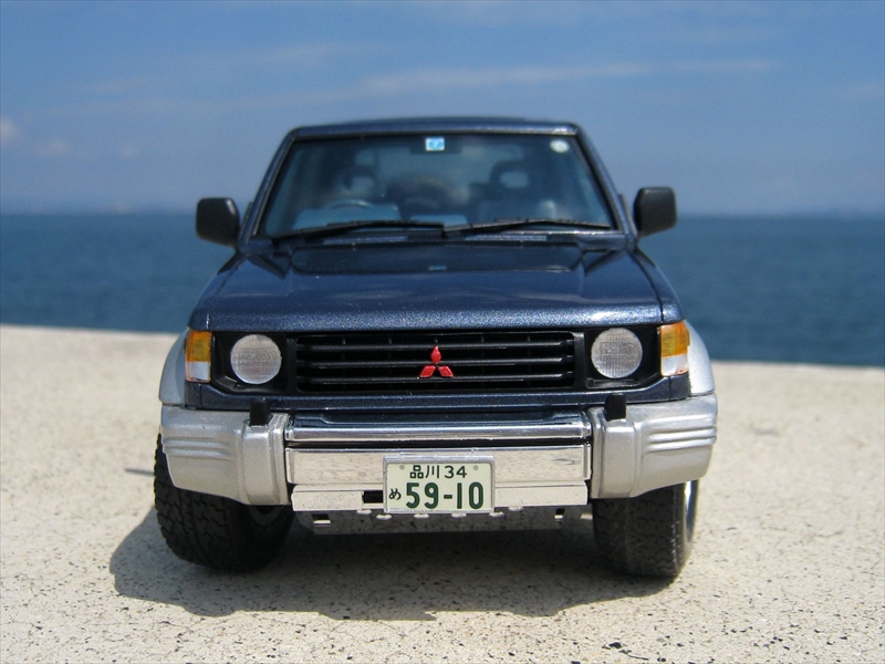 三菱　パジェロ　(４WD)XR-２￼metal Top